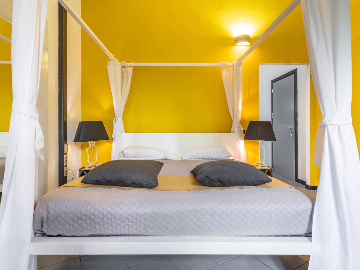 קליארי Snob Luxury Suite מראה חיצוני תמונה