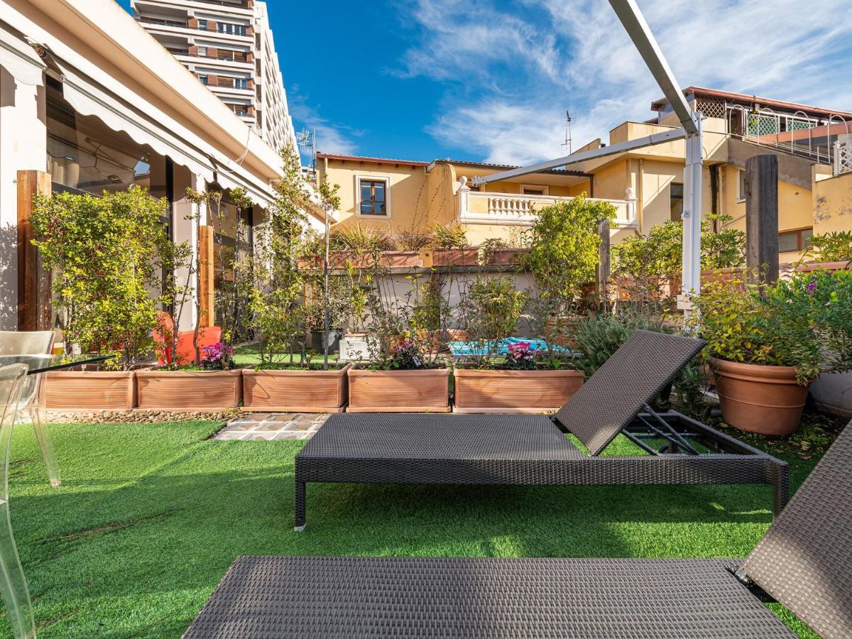 קליארי Snob Luxury Suite מראה חיצוני תמונה