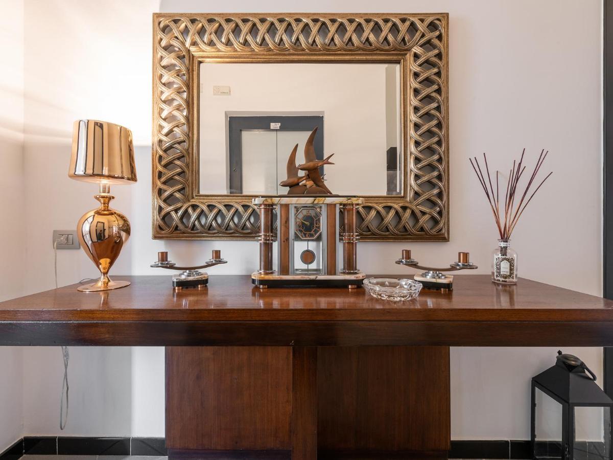 קליארי Snob Luxury Suite מראה חיצוני תמונה