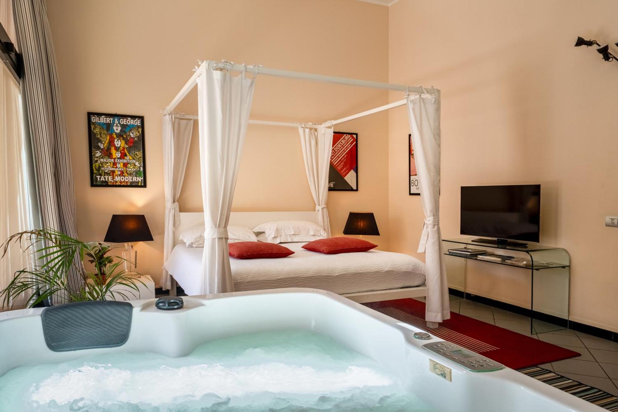 קליארי Snob Luxury Suite מראה חיצוני תמונה
