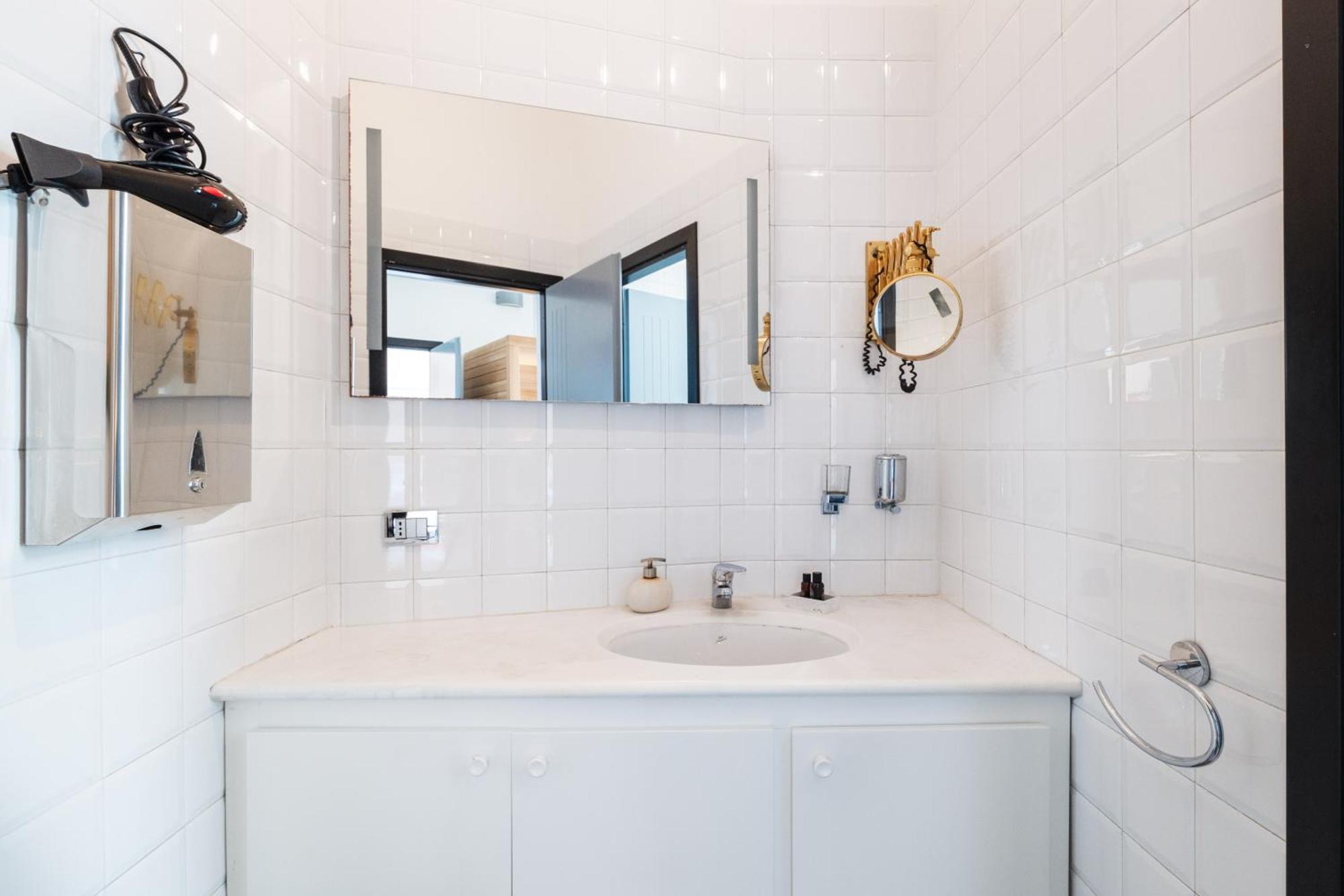 קליארי Snob Luxury Suite מראה חיצוני תמונה