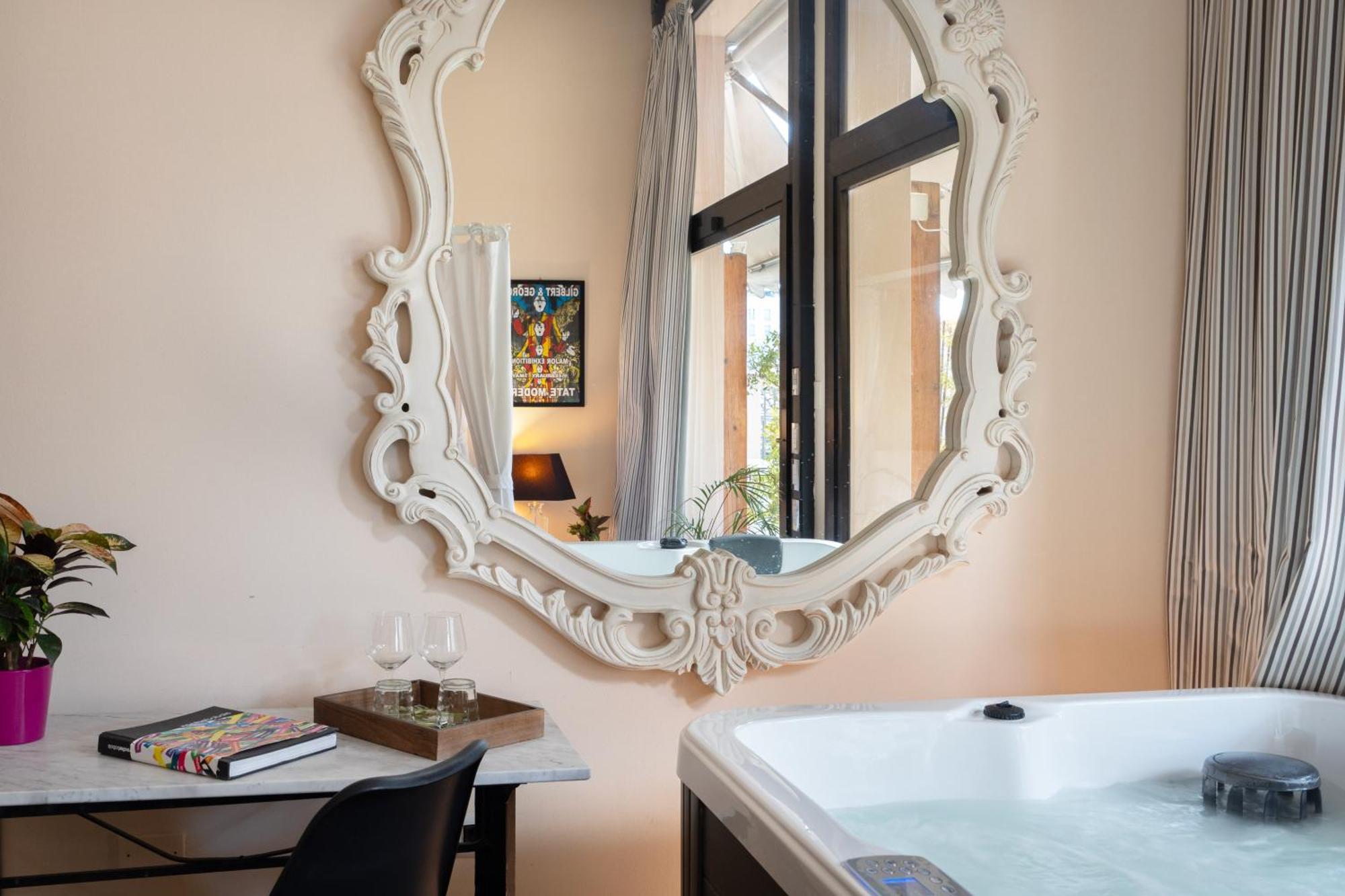 קליארי Snob Luxury Suite מראה חיצוני תמונה